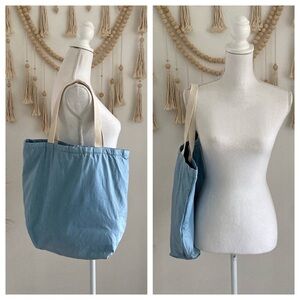 Old Navy blue chambray tote shoulder market bag denim light weight 15” cream